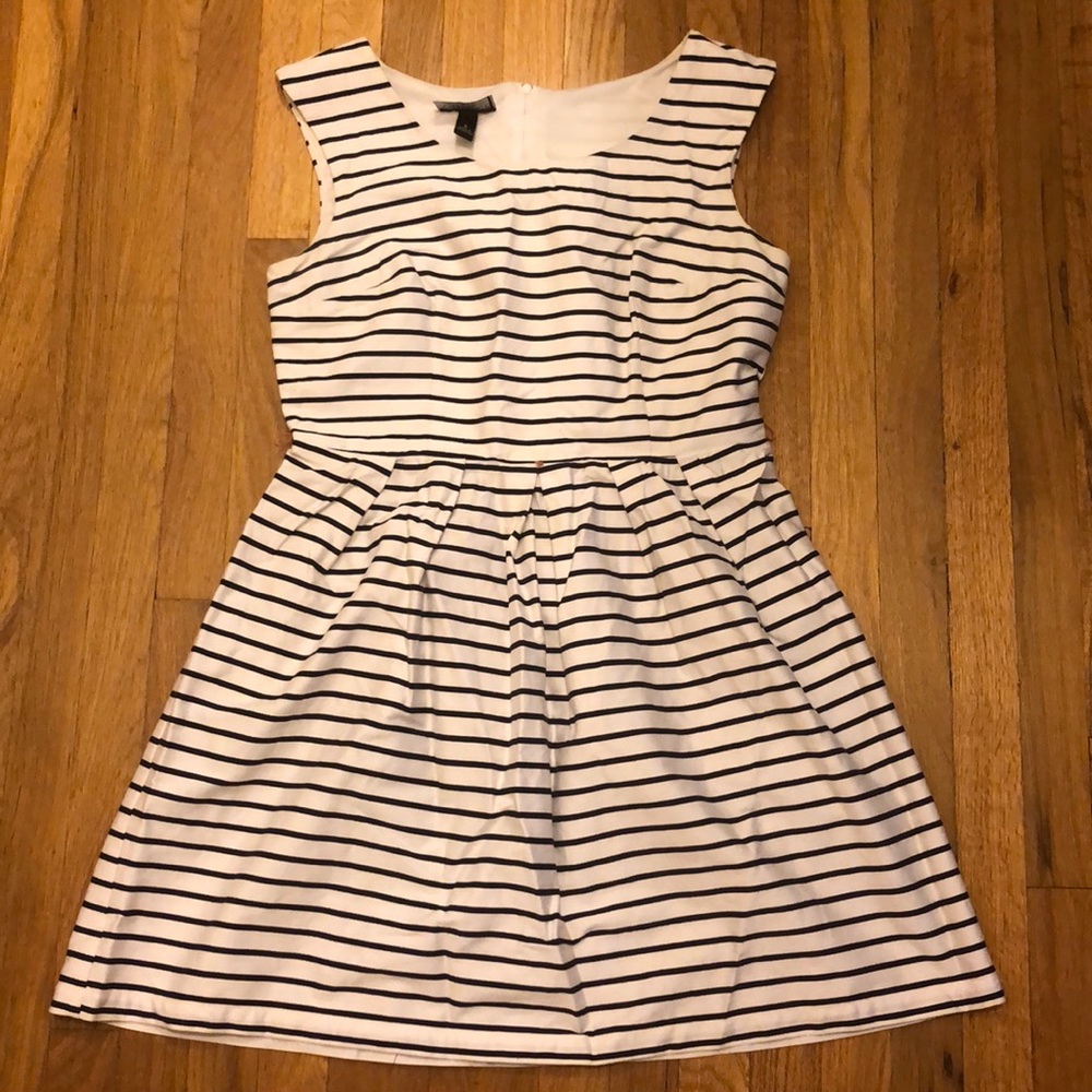 Black and white stripped dress.